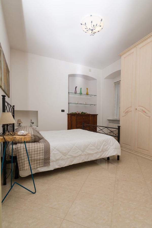 La Casa Di Susanna Apartment Rossiglione ภายนอก รูปภาพ